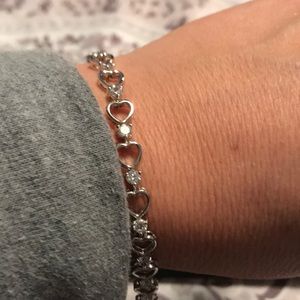 Kohls women's bracelet NWT